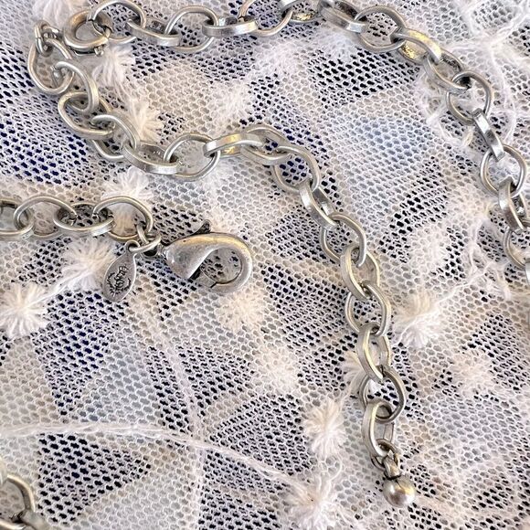 Vintage Premier Designs Brushed Silver Rhinestone Circles Necklace Y2K - Picture 5 of 8